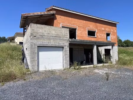 maison à terminer à aignan
