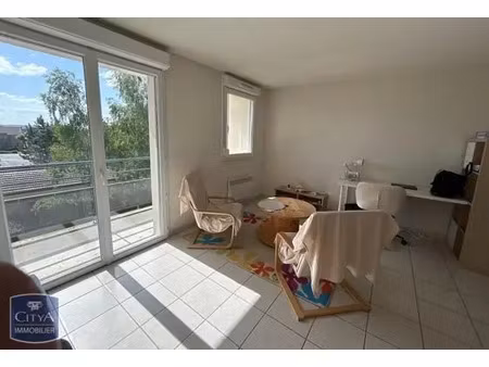 appartement à louer 2 pièces 37.69 m² - cusset (03) - 575€