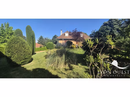 achat maison 5 pièces 135m² charbonnieres les bains 69260