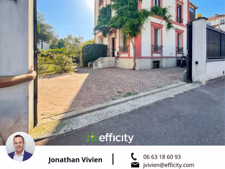 maison 9 pièces - 238 m²