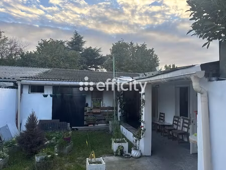 maison 5 pièces - 93 m²