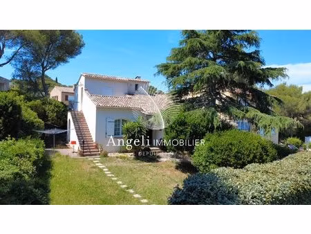 villa à vendre - au calme  plage à pied