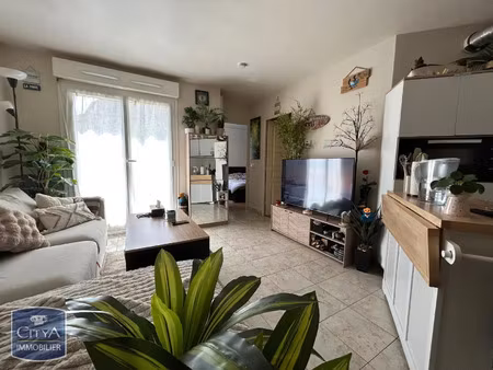 appartement à louer 2 pièces 35.8 m² - le perray-en-yvelines (78) - 863€