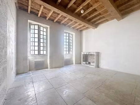 barbentane la maison des chevaliers appartement 1 chambre 44 m²
