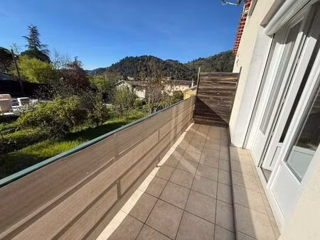 location appartement 2 pièces 58m² vals les bains 07600