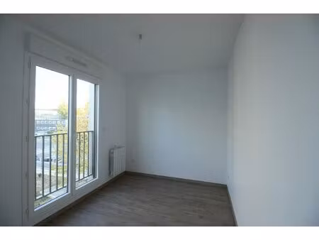 location appartement 1 pièce 37m² villeurbanne 69100
