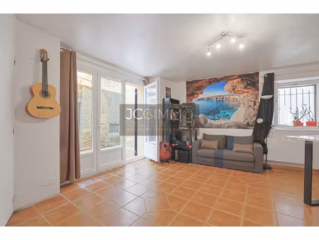 achat appartement 1 pièce 31m² cuers 83390