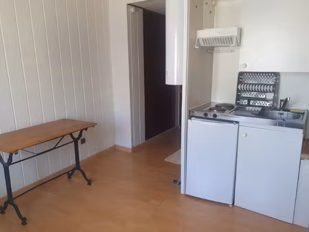 petit studio centre laguiole