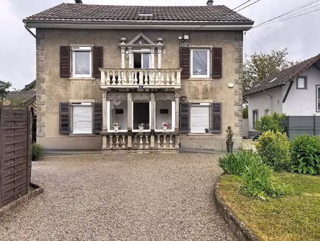 appartement à vendre 8 pièces 180 m² - valentigney (25) - 225 000€