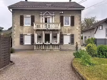 appartement à vendre 8 pièces 180 m² - valentigney (25) - 225 000€