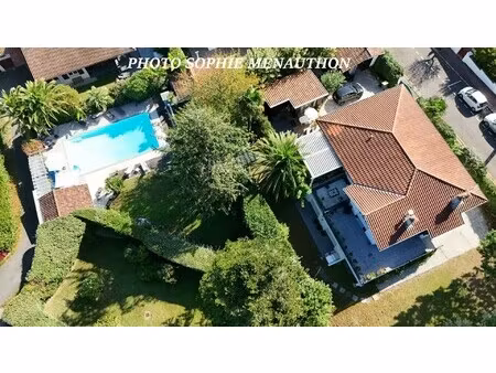 maison de luxe avec vue sur mer à vendre à guéthary : 4 305 000 € | 230m²