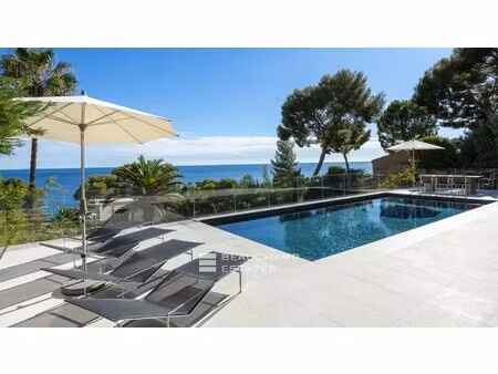 villa de luxe avec vue sur mer à vendre à èze : 7 500 000 € | 275m²