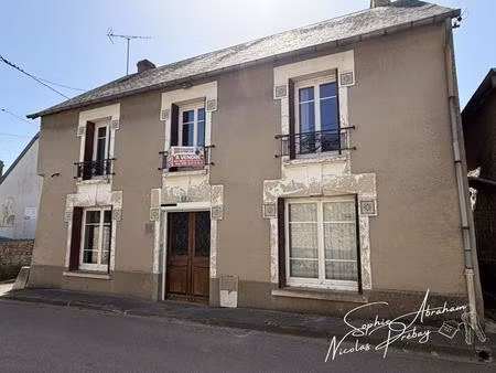 maison de 4 pièces  3 chambres avec jardinet