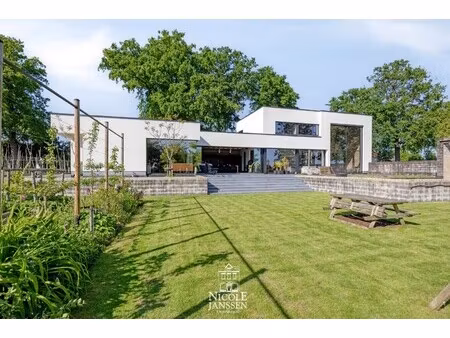 uniek pand met veel mogelijkheden