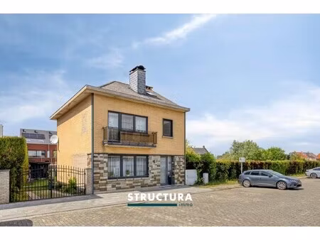 rustig wonen nabij het centrum van opwijk met ruimte en comfort