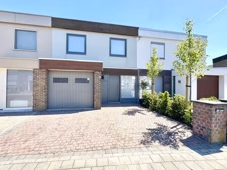 woning | 3 kamers | garage | tuin | 198 m²