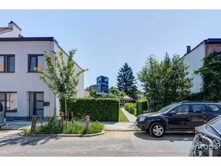 ruim perceel centrum edegem of 2 nog te splitsen kavels