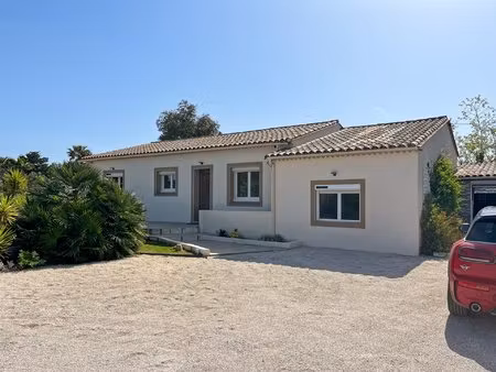 maison plain pied avec grand jardin et piscine à marseillan plage