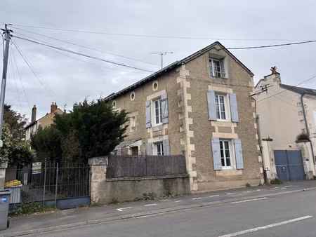 location maison 5 pièces 97m² poitiers 86000