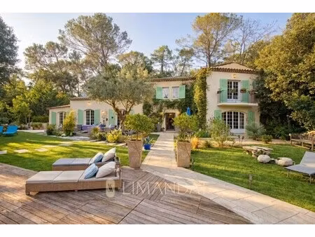 villa de luxe à vendre à valbonne : 1 699 000 € | 260m²