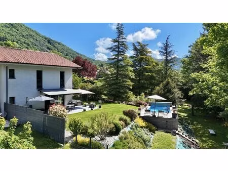 magnifique maison avec piscine a fillinges - coup de coeur assure!!