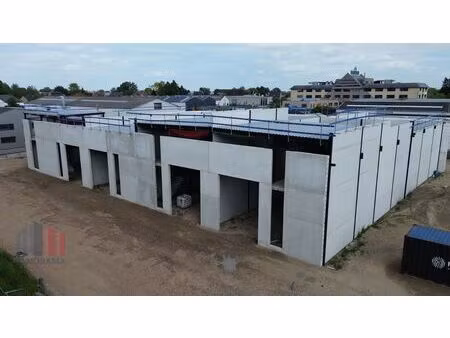 commercieel te koop in meulebeke
