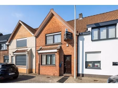 huis te koop in boom met 2 slaapkamers