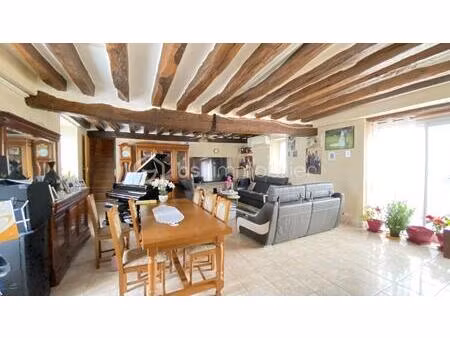 maison en pierre de 200 m² à mormant