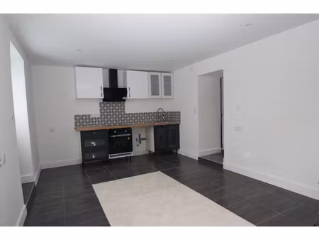 location appartement 2 pièces 40m² decize 58300
