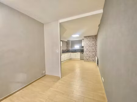 location maison de ville 3 pièces 106 m2 à gaillac