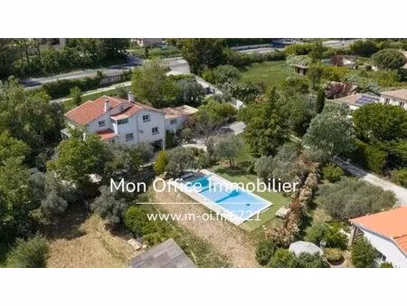 maison de luxe de 355 m2 en vente mimet  france