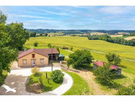 vente maison 4 pièces 129 m² à saint-caprais (32200)  244 900 €