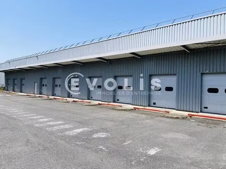 location entrepôt brie comte robert 77170 3541m²