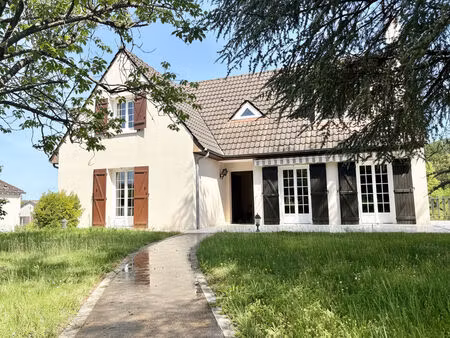 vente maison 5 pièces  142.45m²  saint