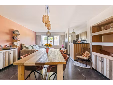 appartement te koop in aartselaar met 2 slaapkamers
