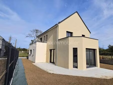 vente maison bord de mer à port-en-bessin-huppain (14520) : à vendre bord de mer / 133m² p