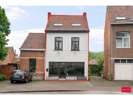 commercieel te koop in malle