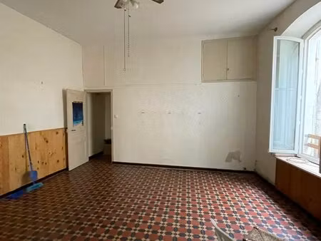 à pont-saint-esprit  appartement de 62 49m2 à acheter