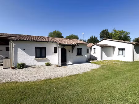 vente maison 7 pièces 150 m² lembras (24100)