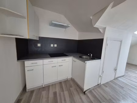 location appartement 1 pièce 34m²