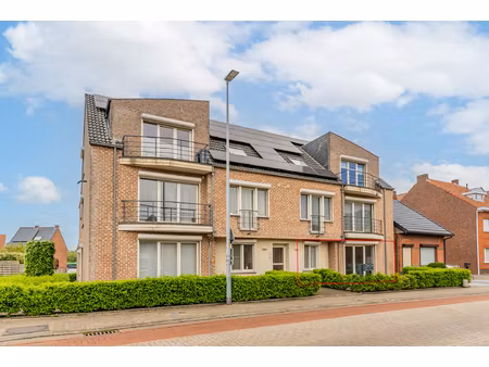 appartement te koop in dessel met 3 slaapkamers