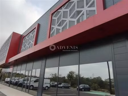 vente entrepôt 676 m²