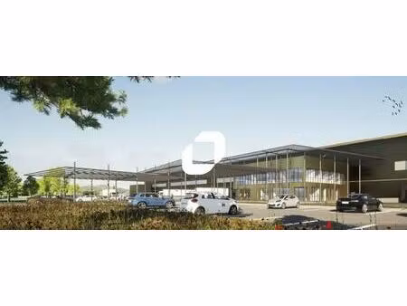 vente entrepôt 30 598 m²