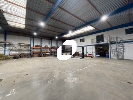 vente local d’activités marines 95640 1259m²