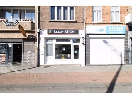 handelspand  voormalig kapsalon!