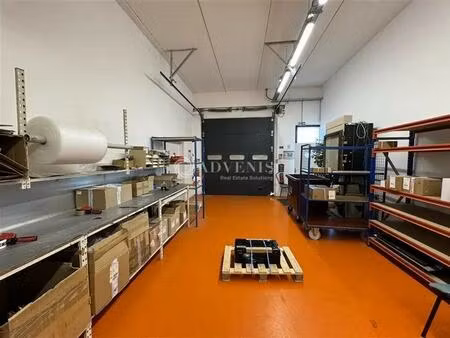 vente local d’activités croissy beaubourg 77183 446m²