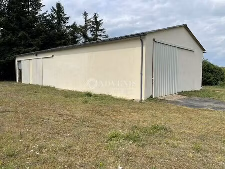 vente local d’activités la ferte bernard 72400 298m²