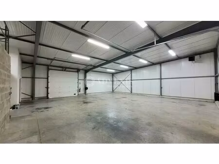 vente local d’activités le pallet 44330 205m²