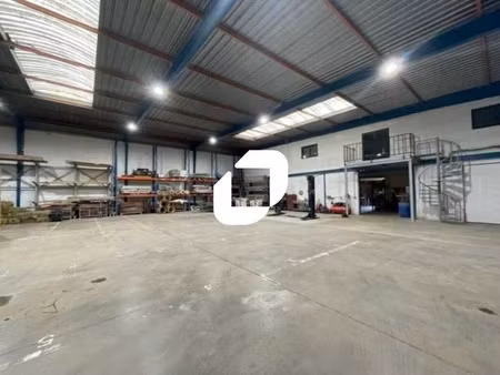 vente local d’activités marines 95640 1259m²