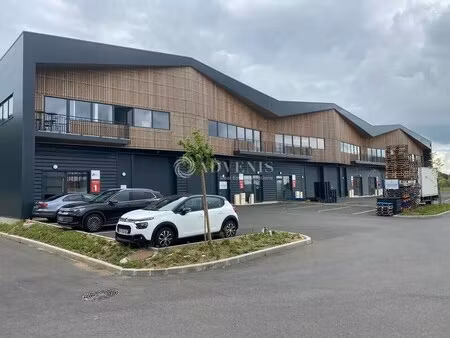 vente local d’activités moissy cramayel 77550 839m²